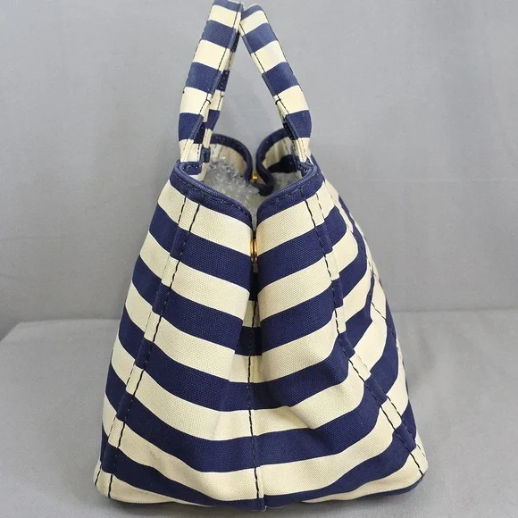 ✨️PRADA Canapa Convertible Tote Bag - Picture 8 of 16